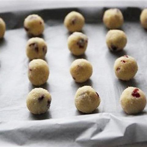 Cách làm bánh dừa nam việt quất