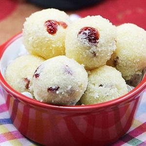 Cách làm bánh dừa nam việt quất