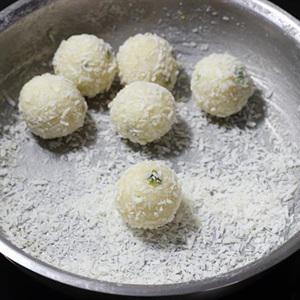 Cách làm bánh dừa nạo sấy kiểu mới