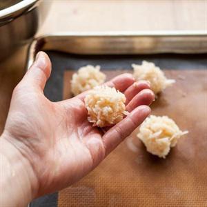 Cách làm bánh dừa nướng