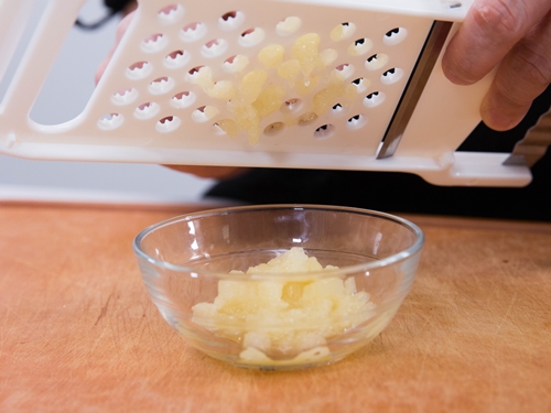 Bánh đúc tôm chấy dân dã, hấp dẫn ngay từ cái tên