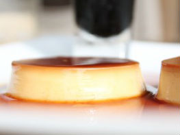 Bánh flan (creme caramel)