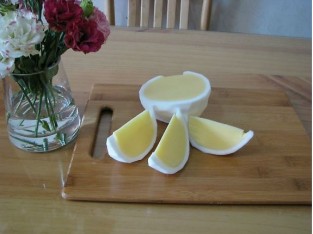 Bánh flan trái dừa