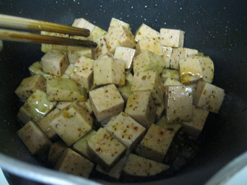 Bánh gà chiên xù thơm ngon giòn rụm