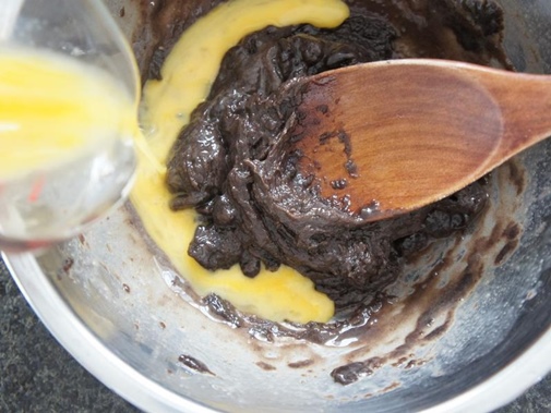 Bánh gà viên chiên giòn thơm ngon khó cưỡng