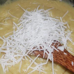 Cách làm bánh gấc đỏ mọng