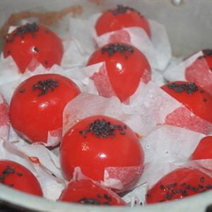 Cách làm bánh gấc đỏ mọng