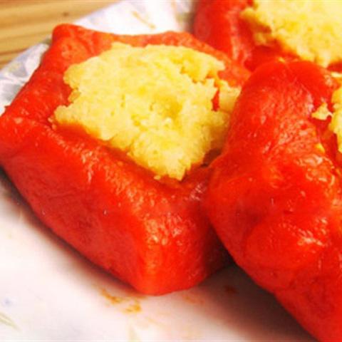 Cách làm bánh gấc đỏ