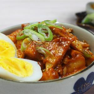 Cách làm bánh gạo cay Hàn Quốc tteokbokki