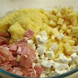 Cách làm bánh gato khoai tây mặn