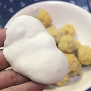 Cách làm bánh giầy nhân mặn