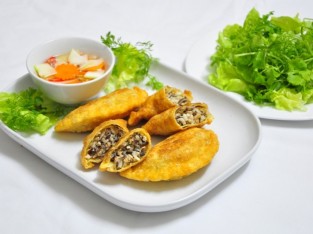 Bánh gối nóng giòn