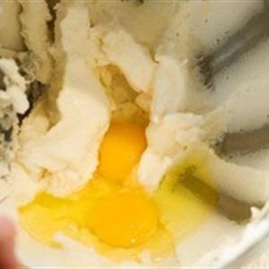 Cách làm bánh hình cây thông