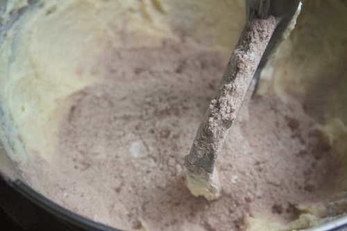 Bánh hoa cúc kỉ tử đẹp da giúp giảm cân hiệu quả