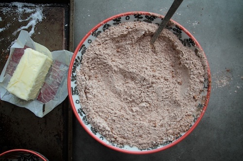 Bánh hoa cúc kỉ tử đẹp da giúp giảm cân hiệu quả