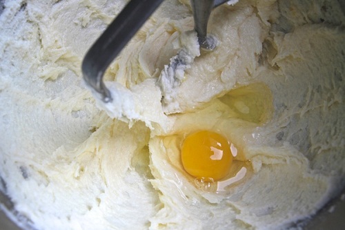 Bánh hoa cúc kỉ tử đẹp da giúp giảm cân hiệu quả