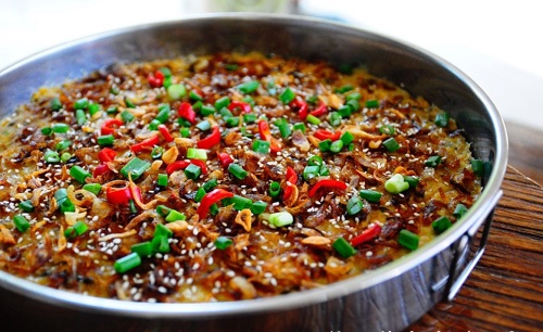 Bánh hoa lơ nướng phomai chỉ với 5 nguyên liệu đơn giản mà ngon hết ý