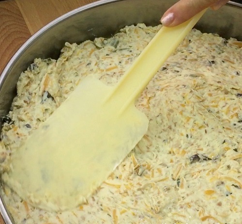 Bánh hoa lơ nướng phomai chỉ với 5 nguyên liệu đơn giản mà ngon hết ý