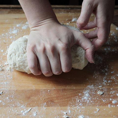 Cách làm bánh hoa tuyết