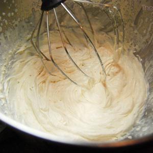 Cách làm bánh hoa tuyết