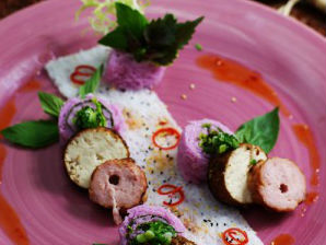 Bánh hỏi lá cẩm nem nướng