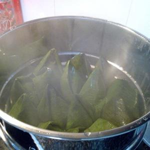 Cách làm bánh ít nhân thịt