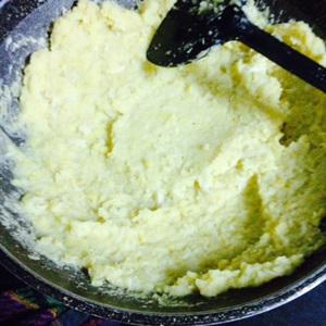 Cách làm bánh ít nhân đậu và dừa