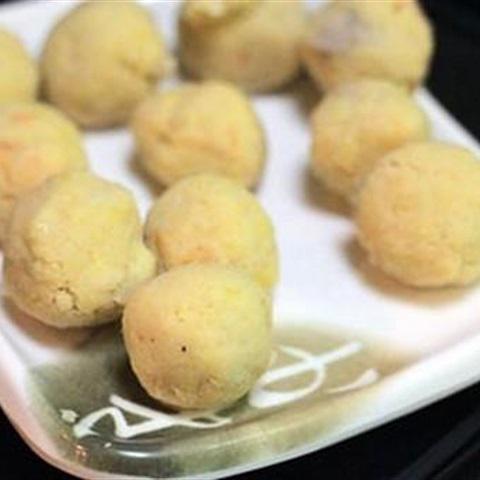 Cách làm bánh ít trần nhân đậu xanh