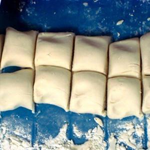 Cách làm bánh ít trần nhân tôm thịt