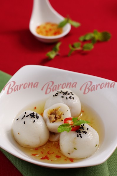 Bánh ít trần nhân xá xíu