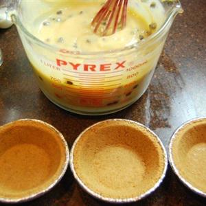 Cách làm bánh kem chocolate bơ đậu phộng