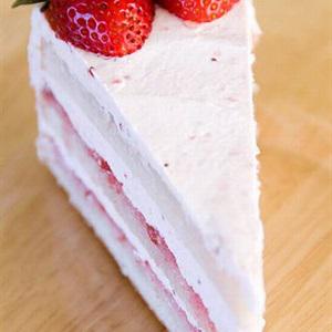 Cách làm bánh kem dâu tây