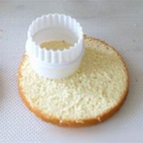 Cách làm bánh kem hình gấu