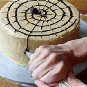 Cách làm bánh kem nhện bằng chocolate