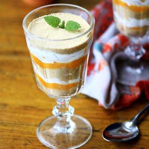 Cách làm bánh kem nhiều tầng