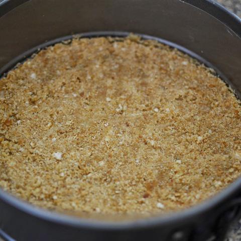 Cách làm bánh kem phô mai bơ không dùng lò nướng