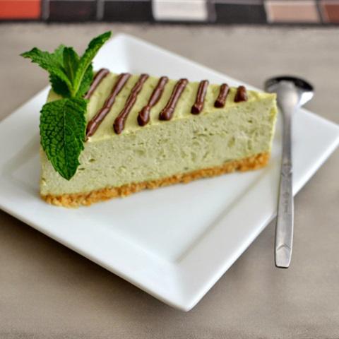 Cách làm bánh kem phô mai bơ không dùng lò nướng