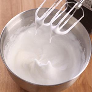 Cách làm bánh kem phô mai kèm trái cây