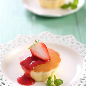 Cách làm bánh kem phô mai kèm trái cây