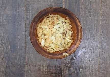 Bánh kem phô mai mận đào thơm nức mũi