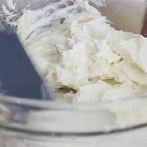 Cách làm bánh kem xoài