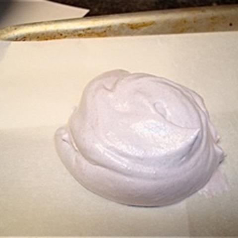 Cách làm bánh kem xốp cho Halloween