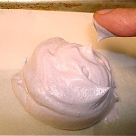 Cách làm bánh kem xốp cho Halloween