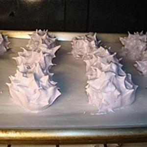 Cách làm bánh kem xốp cho Halloween