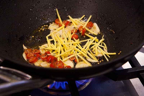 Bánh kếp đậu xanh nhân thập cẩm kiểu Hàn