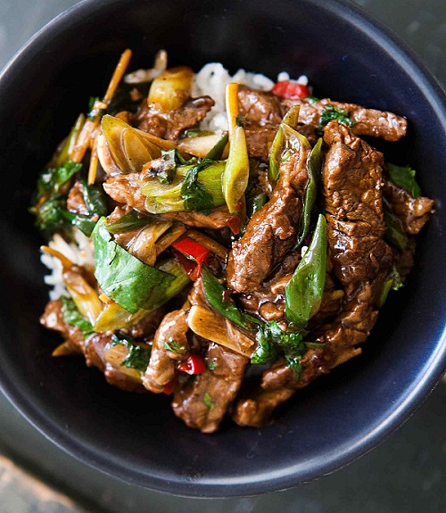 Bánh kếp đậu xanh nhân thập cẩm kiểu Hàn