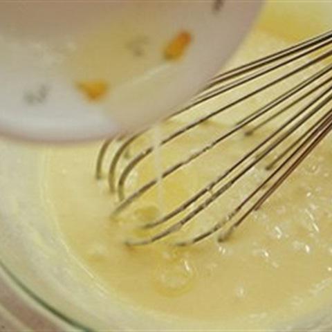 Cách làm bánh kếp nhân việt quất