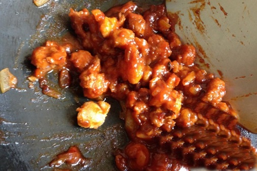 Bánh khoai lang chiên tẩm dừa thơm bùi ngọt ngào, ngon đến ngỡ ngàng