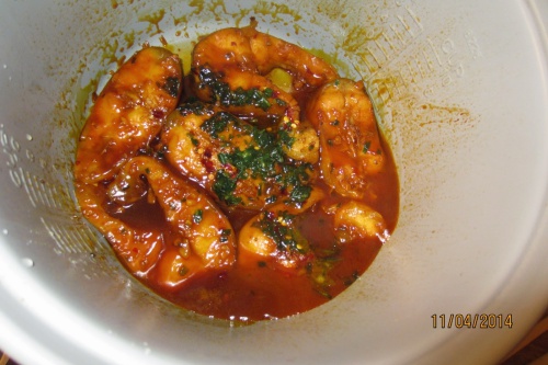 Bánh khoai lang chiên tẩm đường quế thơm giòn cắn ngập răng