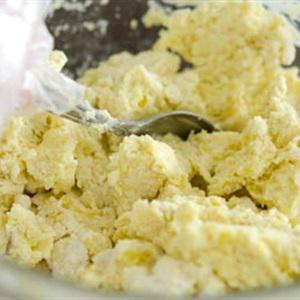 Cách làm bánh khoai lang chiên tẩm đường